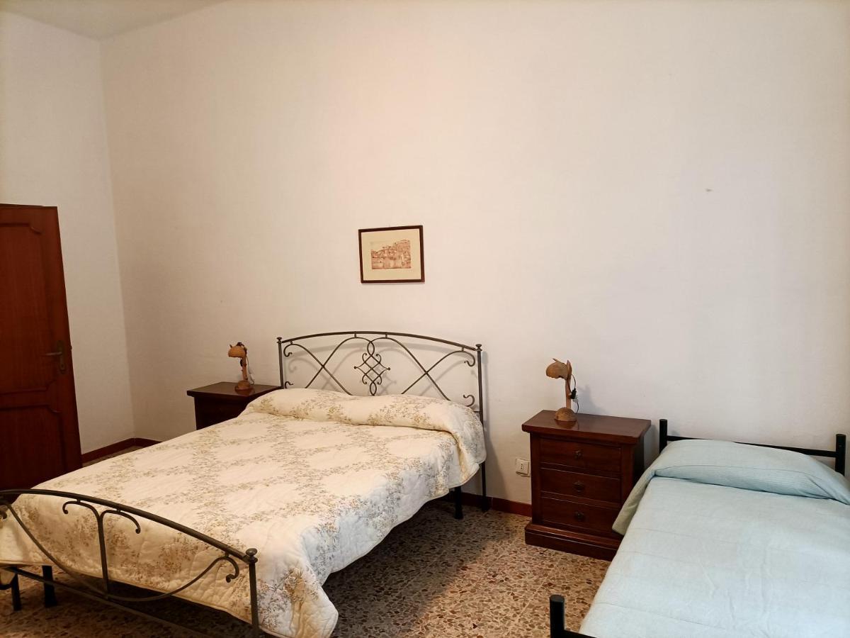 Antica Casa Ceccardi Apartment Livorno Exterior photo